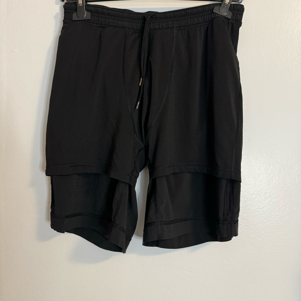 ❤️SOLD Lululemon x SOUL CYCLE Pace Breaker 9” Shorts - Large - Picture 4 of 7